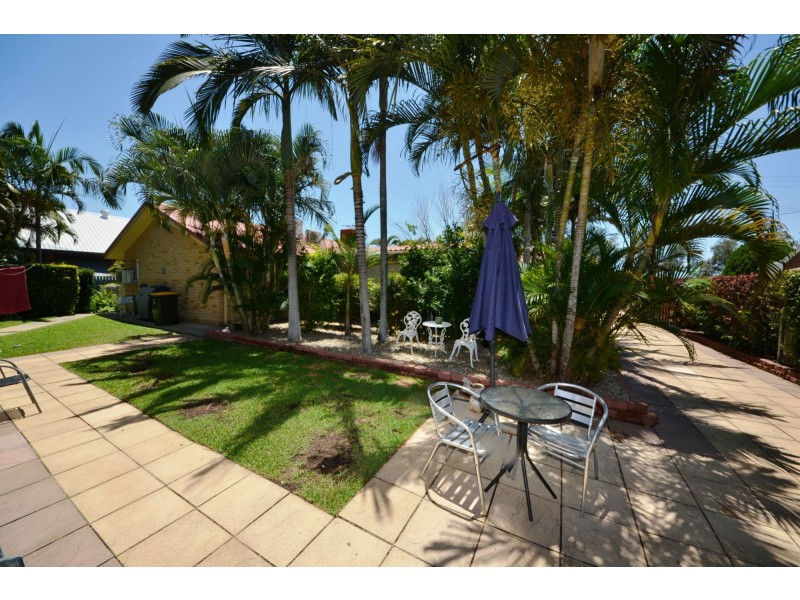 27 Johnson Road, Gracemere QLD 4702
