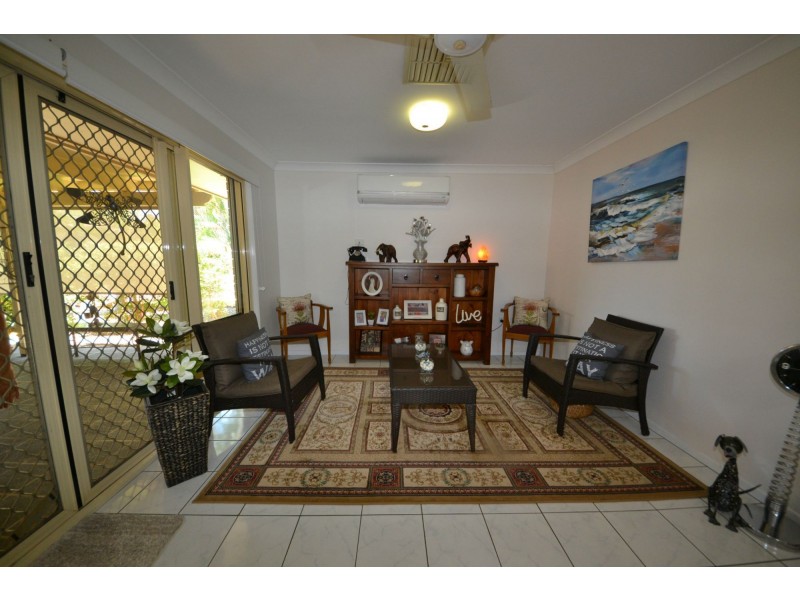 27 Johnson Road, Gracemere QLD 4702