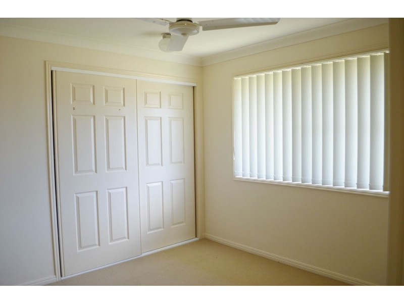 33 Seonaid Place, Gracemere QLD 4702