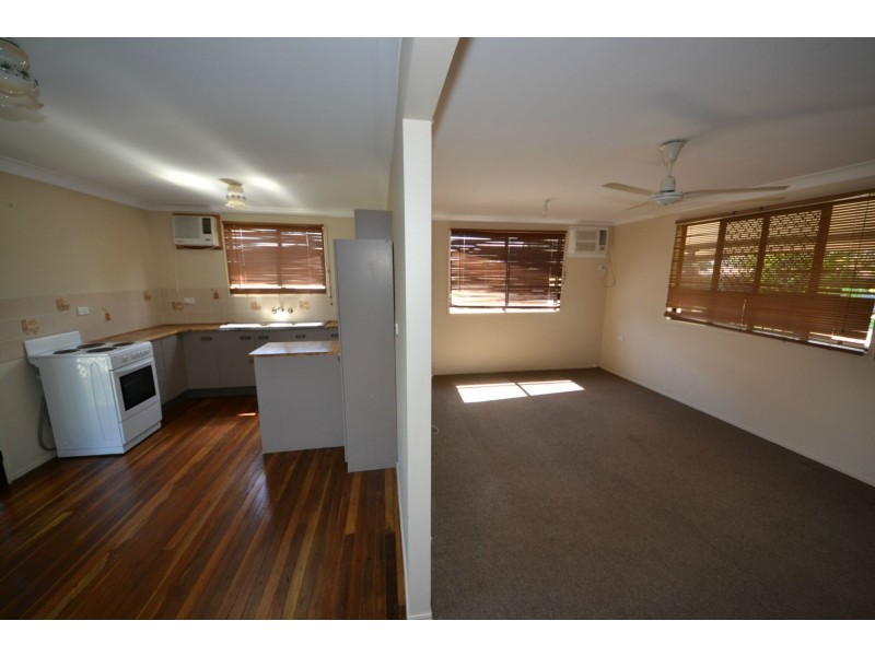 30 Buxton Drive, Gracemere QLD 4702