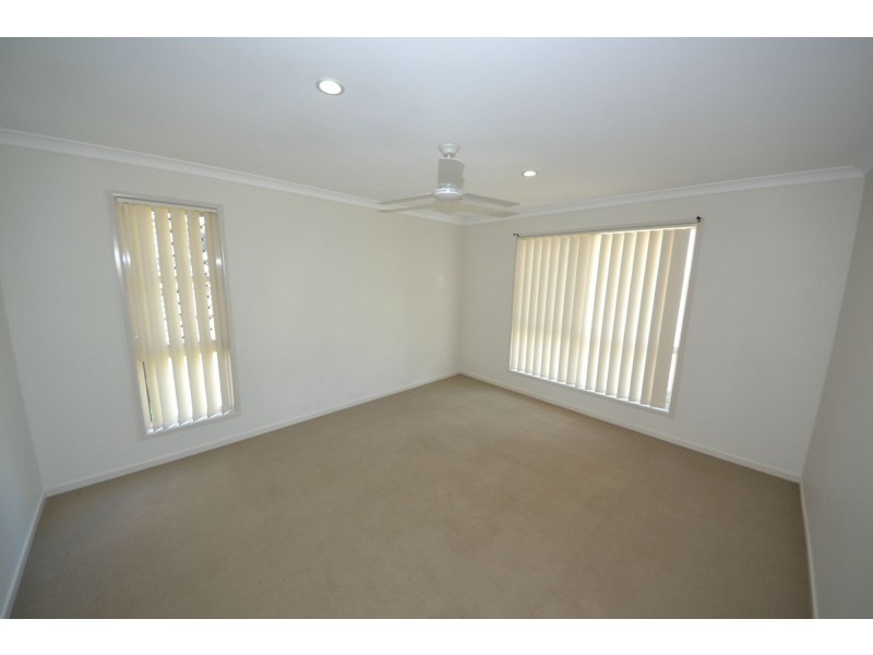 13 Doongarra Crescent, Gracemere QLD 4702