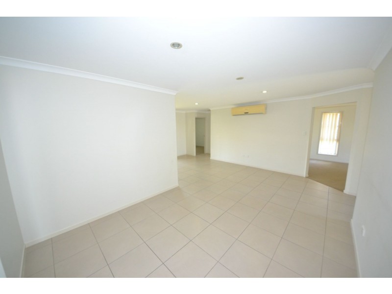 13 Doongarra Crescent, Gracemere QLD 4702
