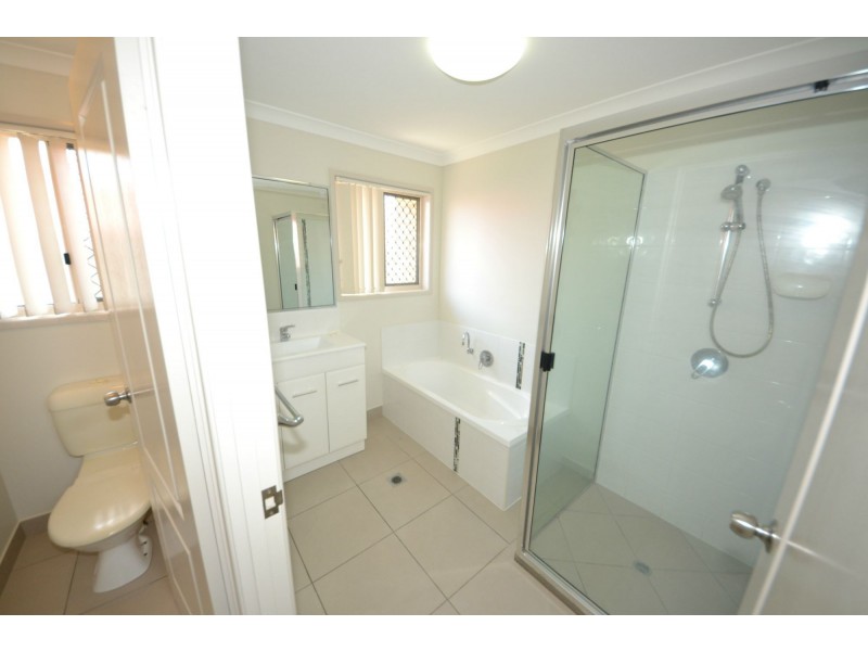 13 Doongarra Crescent, Gracemere QLD 4702