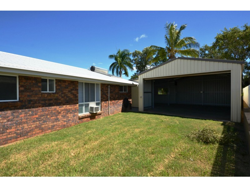 1 Gleeson Close, Gracemere QLD 4702