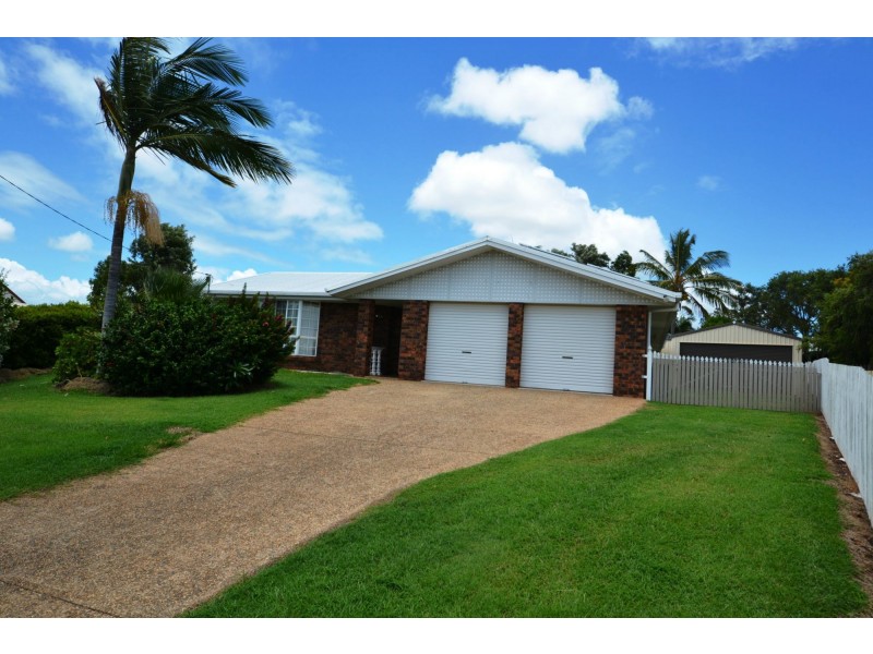 1 Gleeson Close, Gracemere QLD 4702