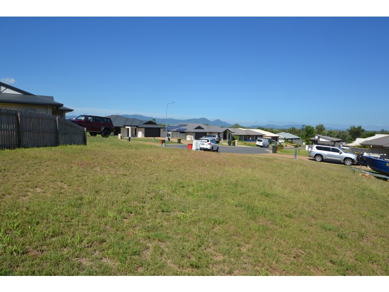 9 Pamela Court, Gracemere QLD 4702