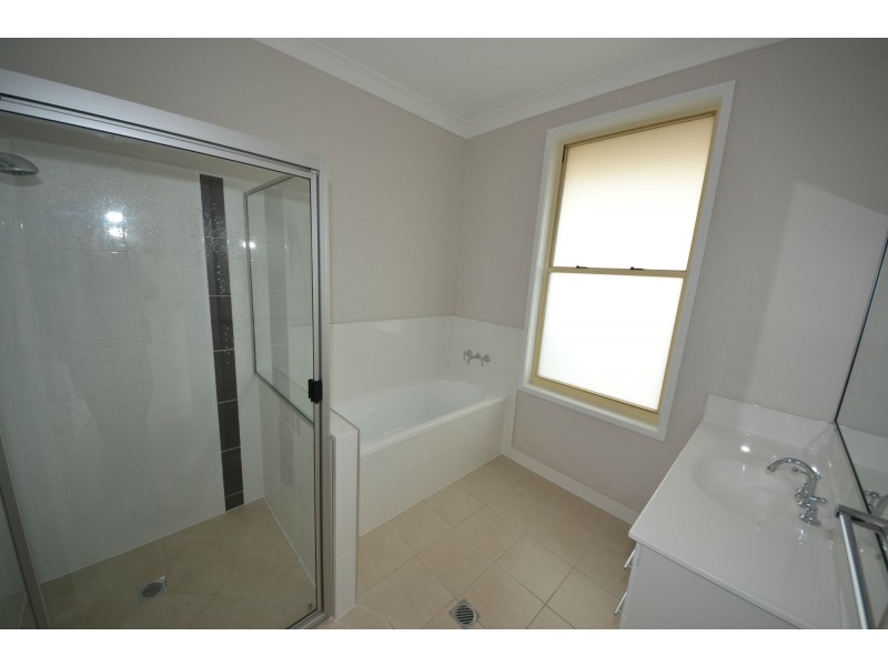 Unit 1/10 Eveline Street, Gracemere QLD 4702