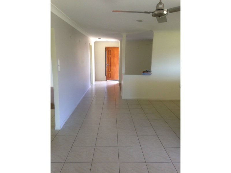 13 Coles Avenue, Baree QLD 4714