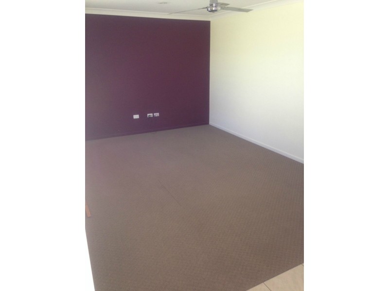 13 Coles Avenue, Baree QLD 4714