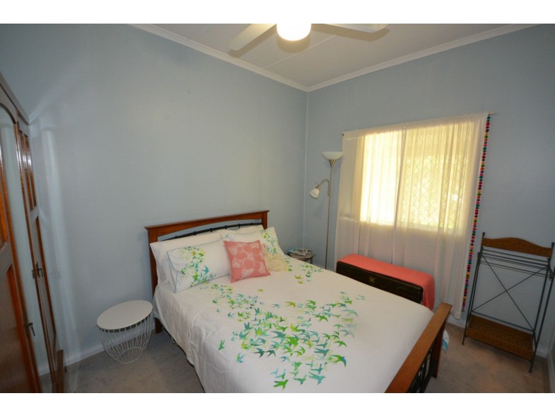 59 Sunray Avenue, Bouldercombe QLD 4702
