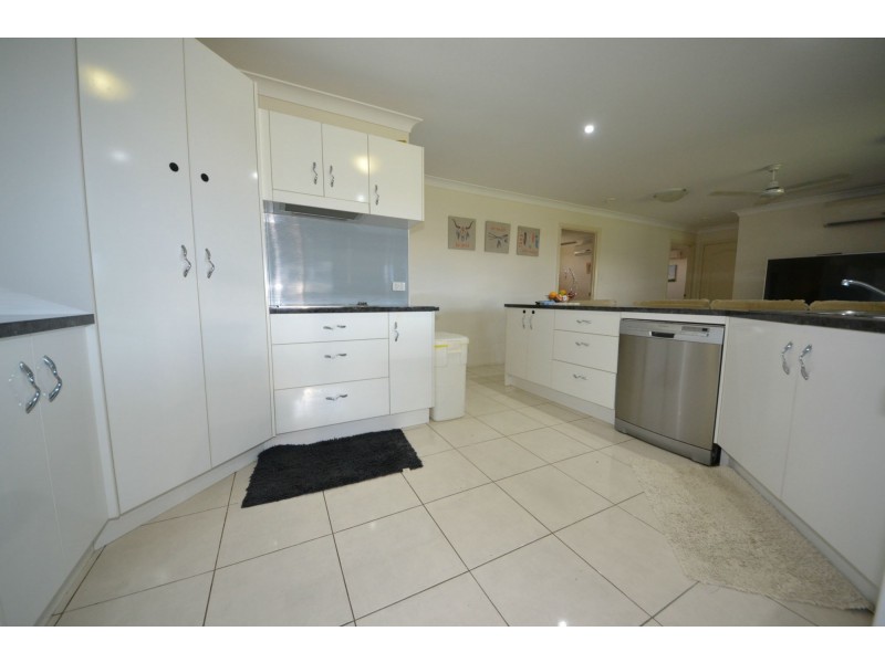 12 Boatwright Avenue, Gracemere QLD 4702