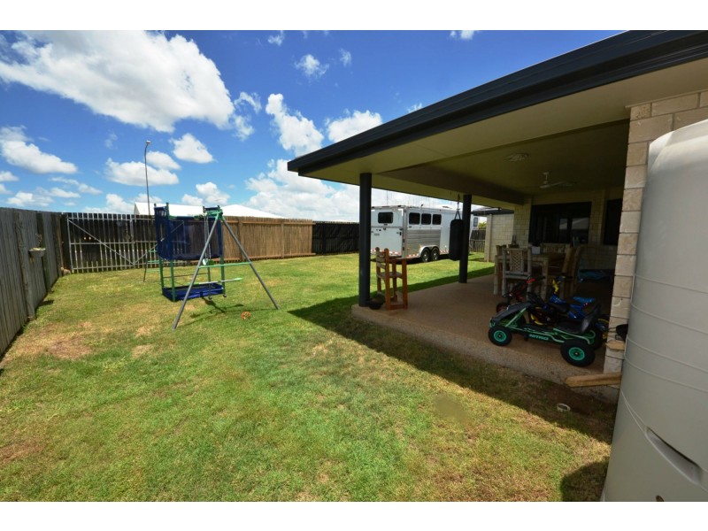 12 Boatwright Avenue, Gracemere QLD 4702