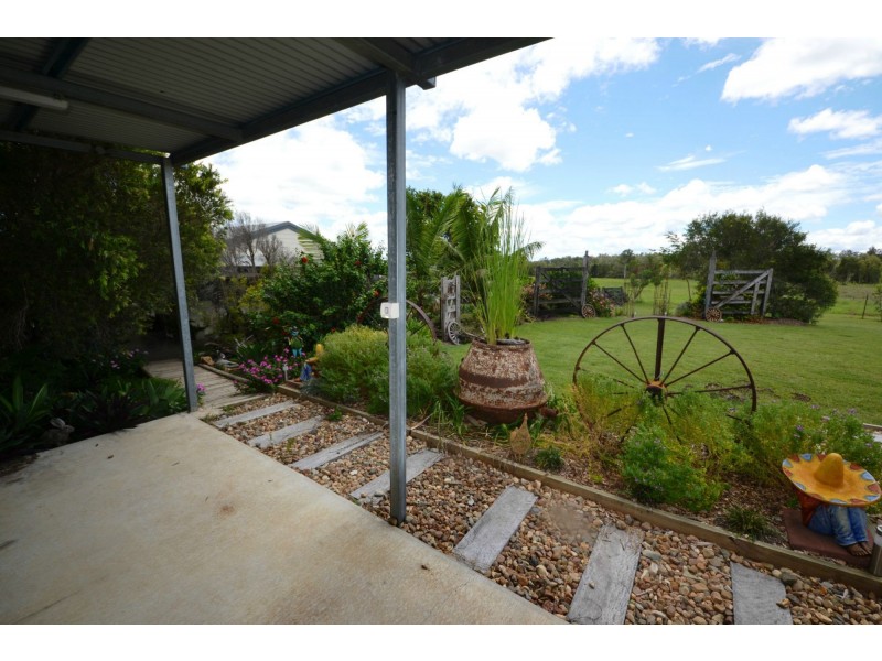 45 Hume Road, Kabra QLD 4702
