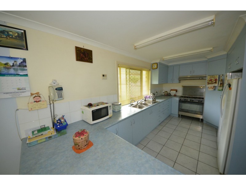32 Meteor Park Road, Kabra QLD 4702