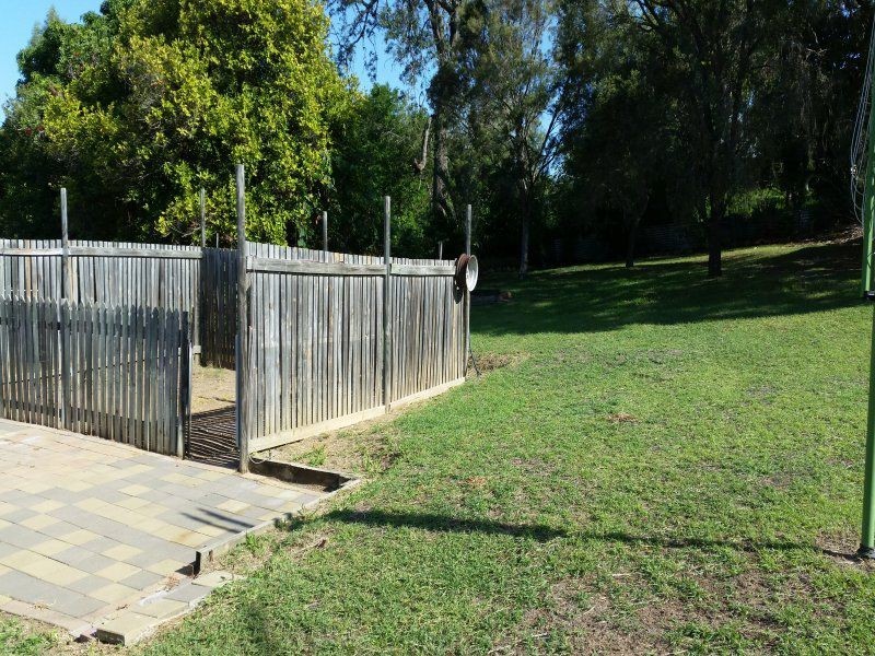 76 Dee Street, Mount Morgan QLD 4714