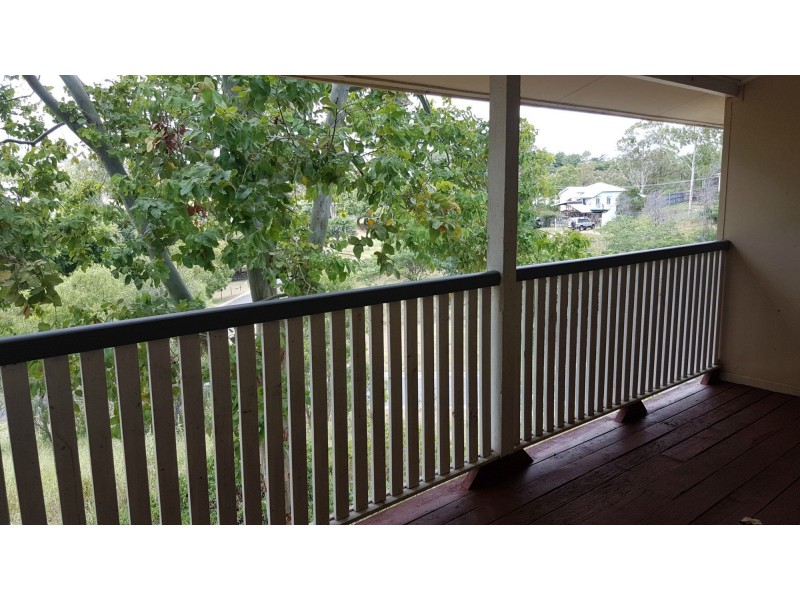 18 Hall Street South, Mount Morgan QLD 4714