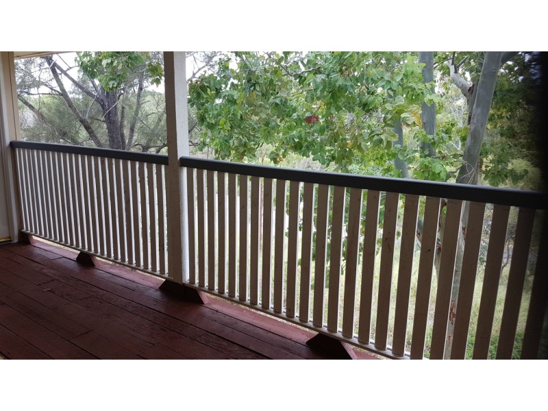 18 Hall Street South, Mount Morgan QLD 4714