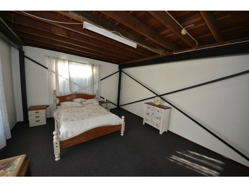 16 Egan Street, Gracemere QLD 4702