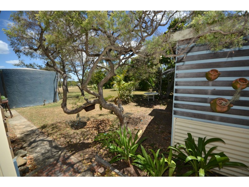 52556 Burnett Highway, Bouldercombe QLD 4702