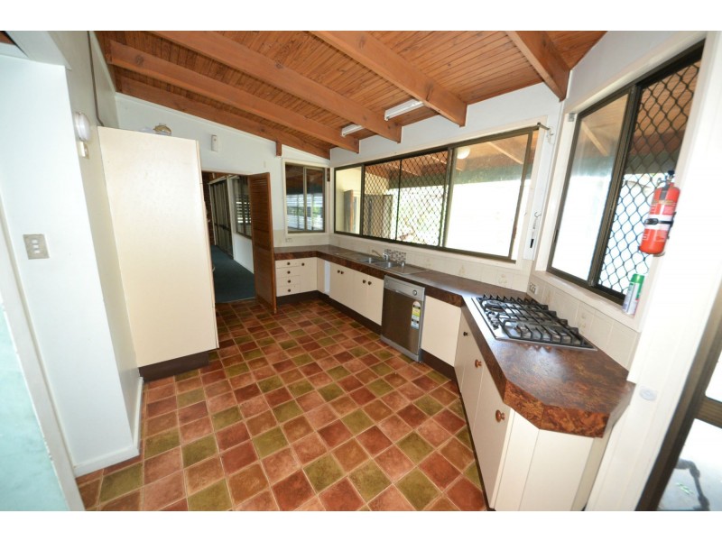 52556 Burnett Highway, Bouldercombe QLD 4702