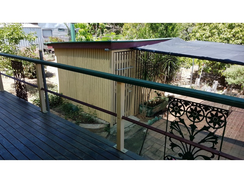 114 East Street, Mount Morgan QLD 4714