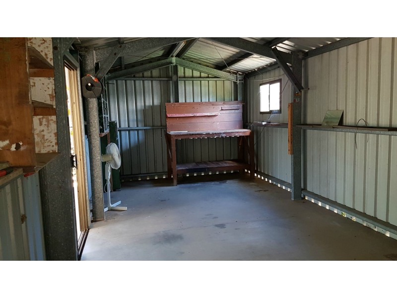 114 East Street, Mount Morgan QLD 4714