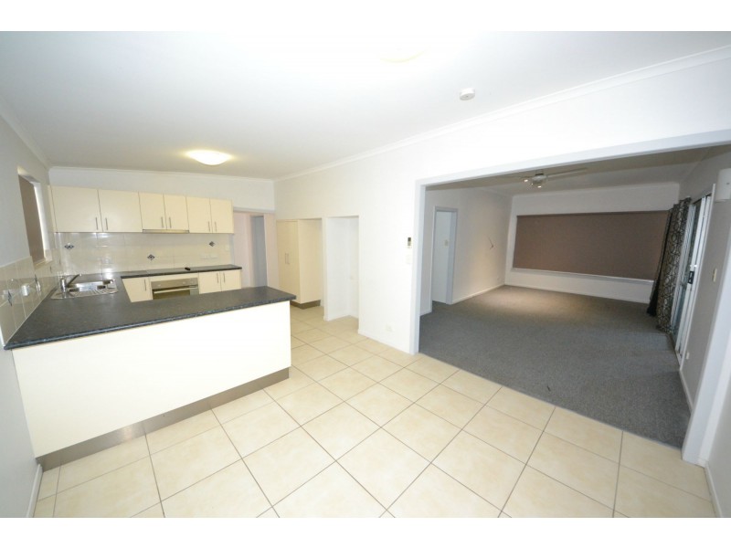 37 Mary Street, The Range QLD 4700