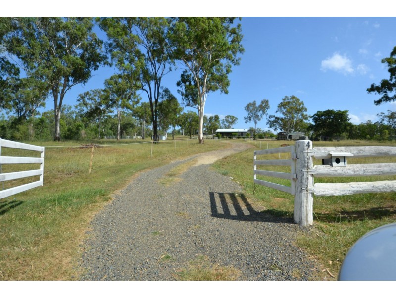 4 Cook Road, Mount Morgan QLD 4714