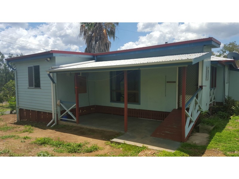 26 River Street, Mount Morgan QLD 4714