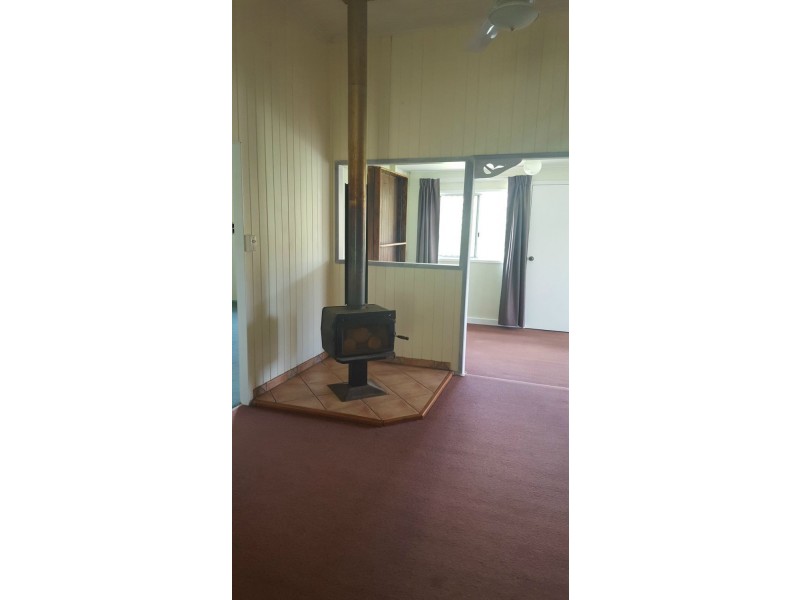 26 River Street, Mount Morgan QLD 4714