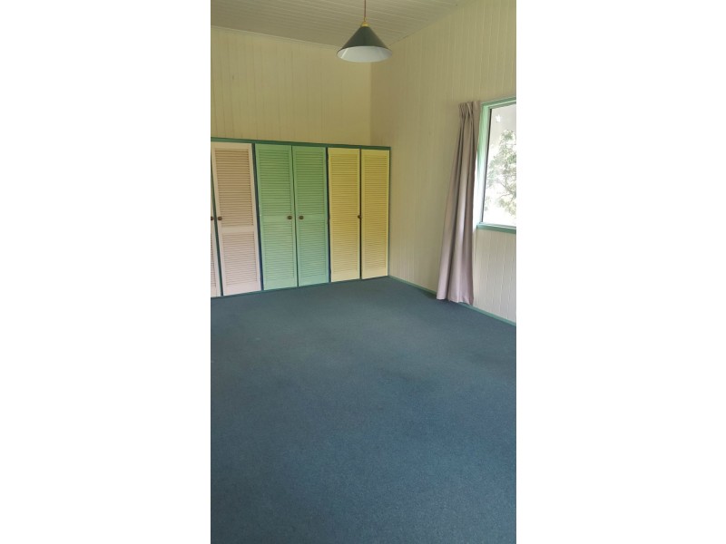 26 River Street, Mount Morgan QLD 4714