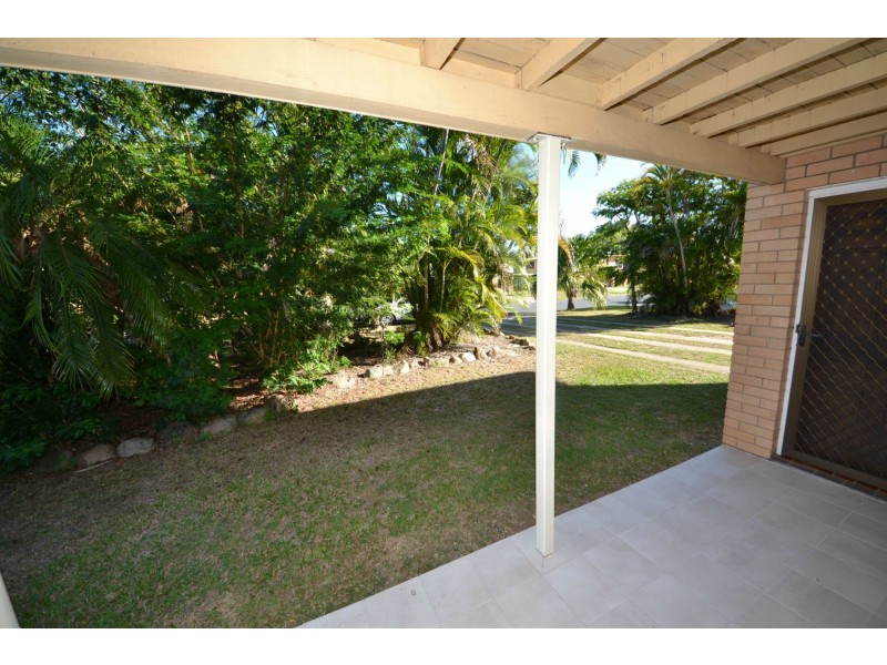 75 Buzacott Street, Park Avenue QLD 4701
