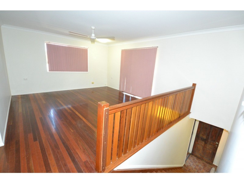 75 Buzacott Street, Park Avenue QLD 4701