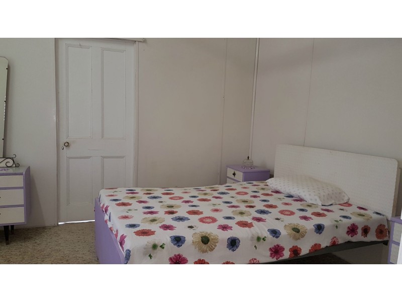 93 Morgan Street, Mount Morgan QLD 4714