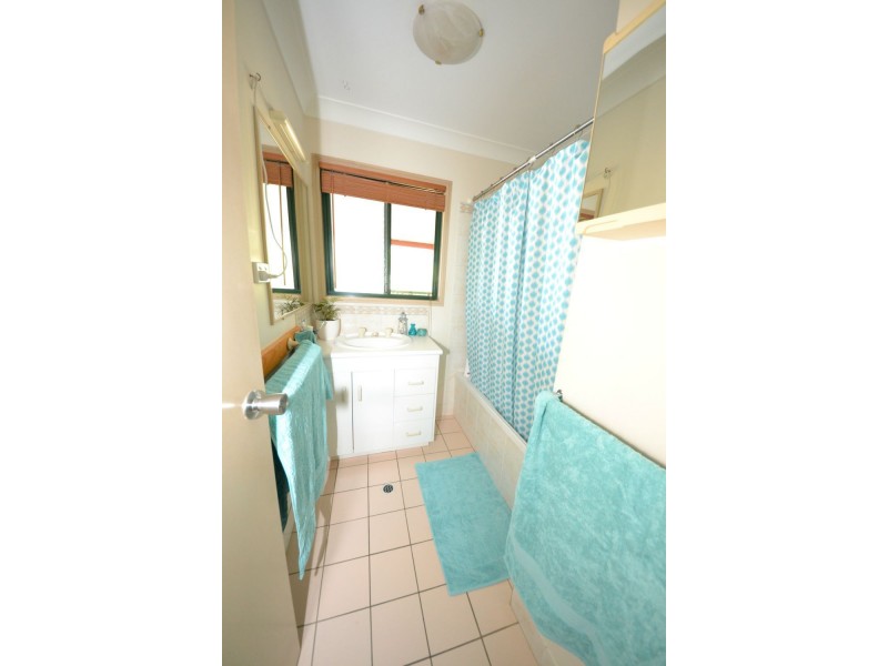 6 Linda Close, Bouldercombe QLD 4702