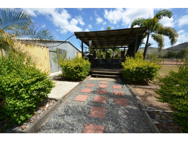 6 Linda Close, Bouldercombe QLD 4702