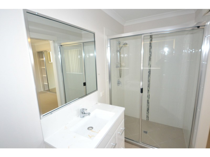 14 Doongarra Crescent, Gracemere QLD 4702