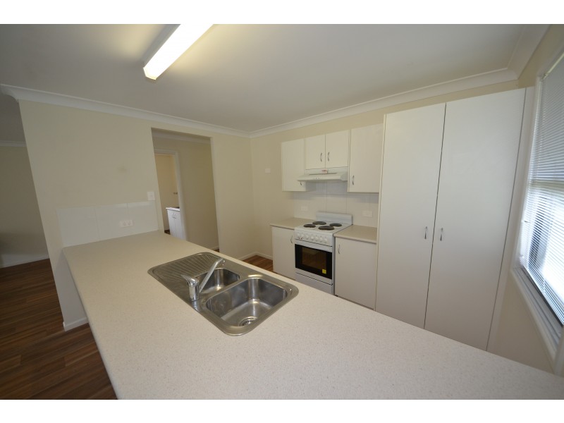 18 Showgrounds Road, Mount Morgan QLD 4714