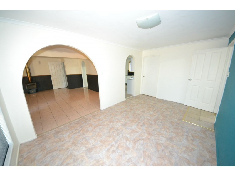 284 Gavial Gracemere Road St, Bouldercombe QLD 4702