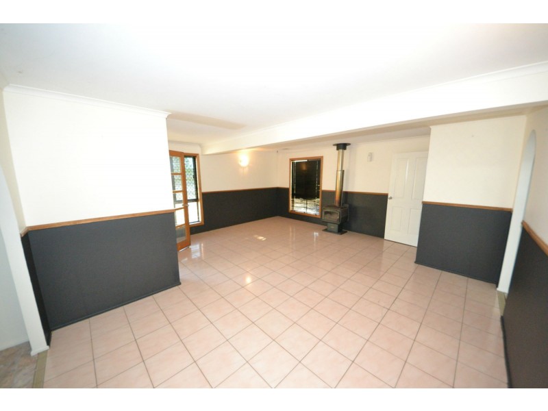 284 Gavial Gracemere Road St, Bouldercombe QLD 4702