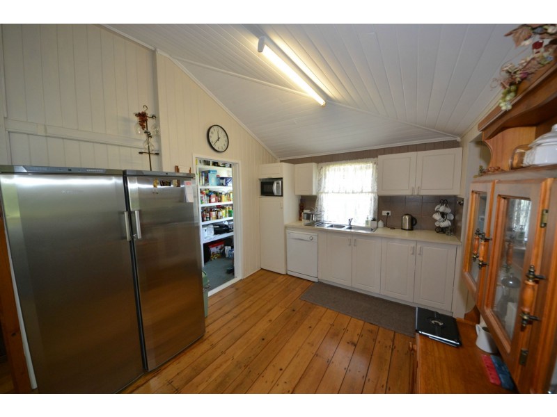 262 Ford Street, Berserker QLD 4701