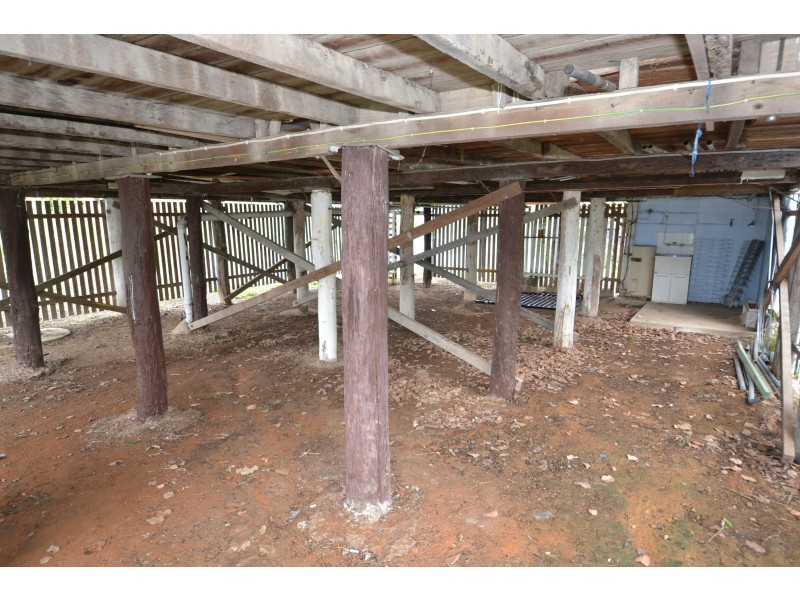 18 Hall Street South, Mount Morgan QLD 4714