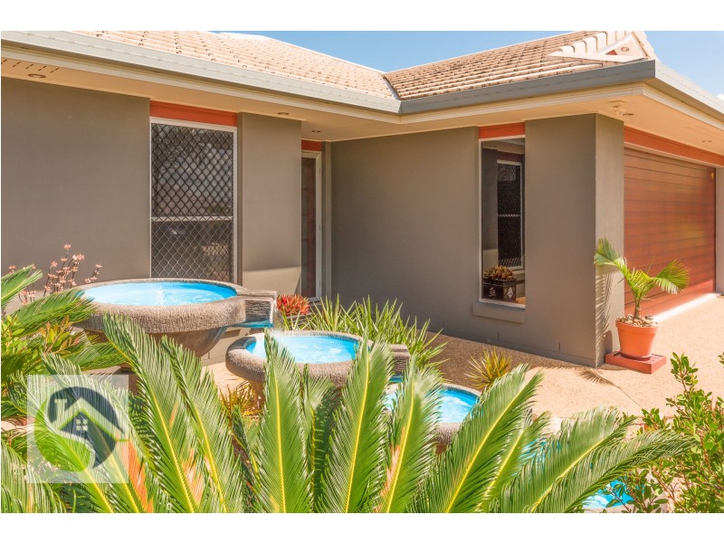 10 Brady Place, Gracemere QLD 4702