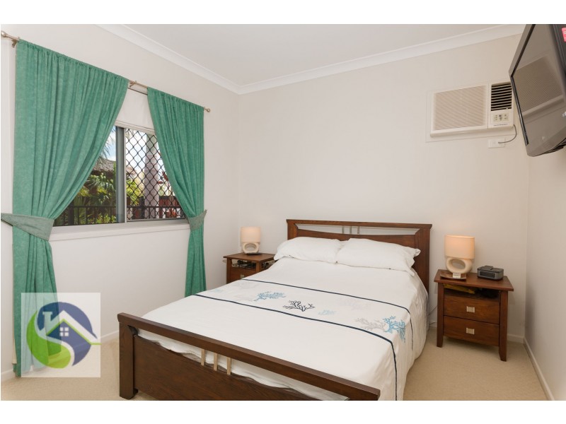 10 Brady Place, Gracemere QLD 4702