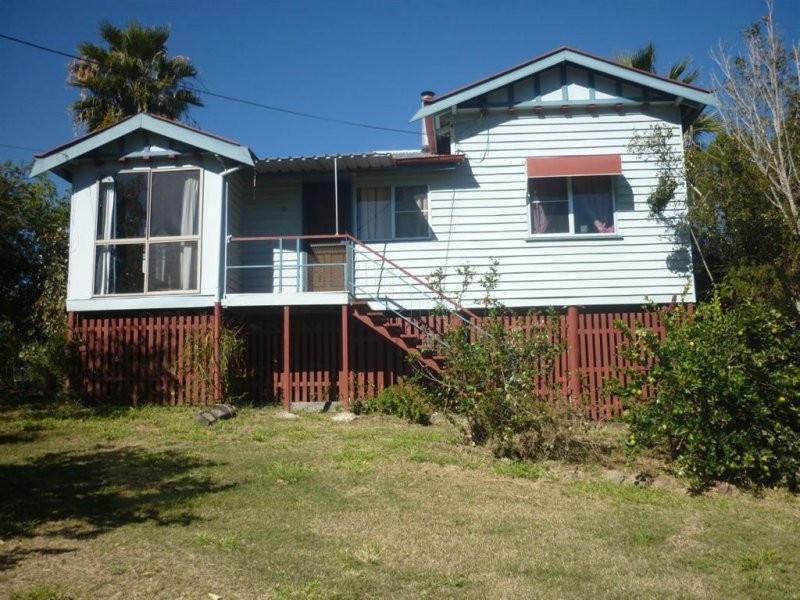 26 River Street, Mount Morgan QLD 4714