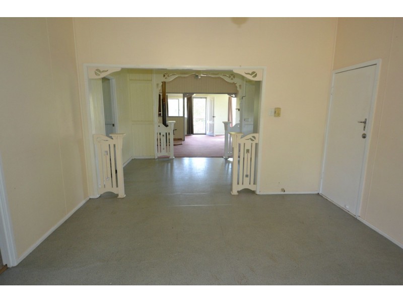 26 River Street, Mount Morgan QLD 4714