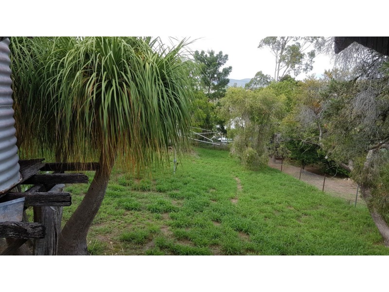 6 North Street, Mount Morgan QLD 4714