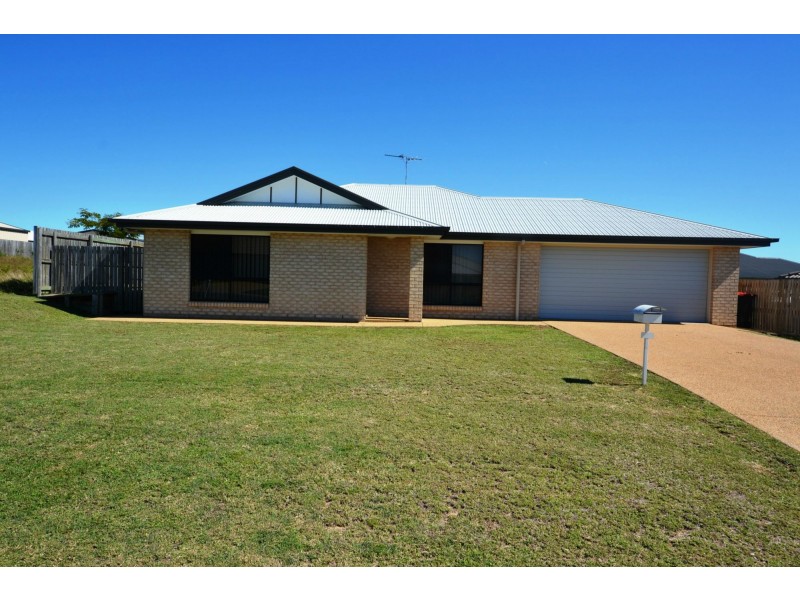 4 Brady Place, Gracemere QLD 4702