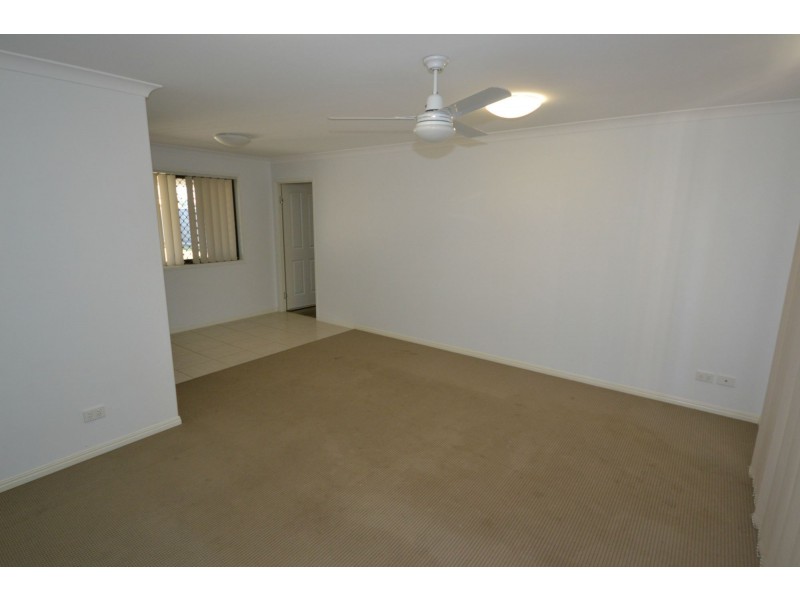4 Brady Place, Gracemere QLD 4702