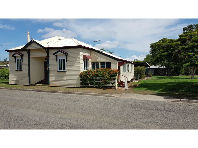 18 – 20 Railway Avenue, Wowan QLD 4702